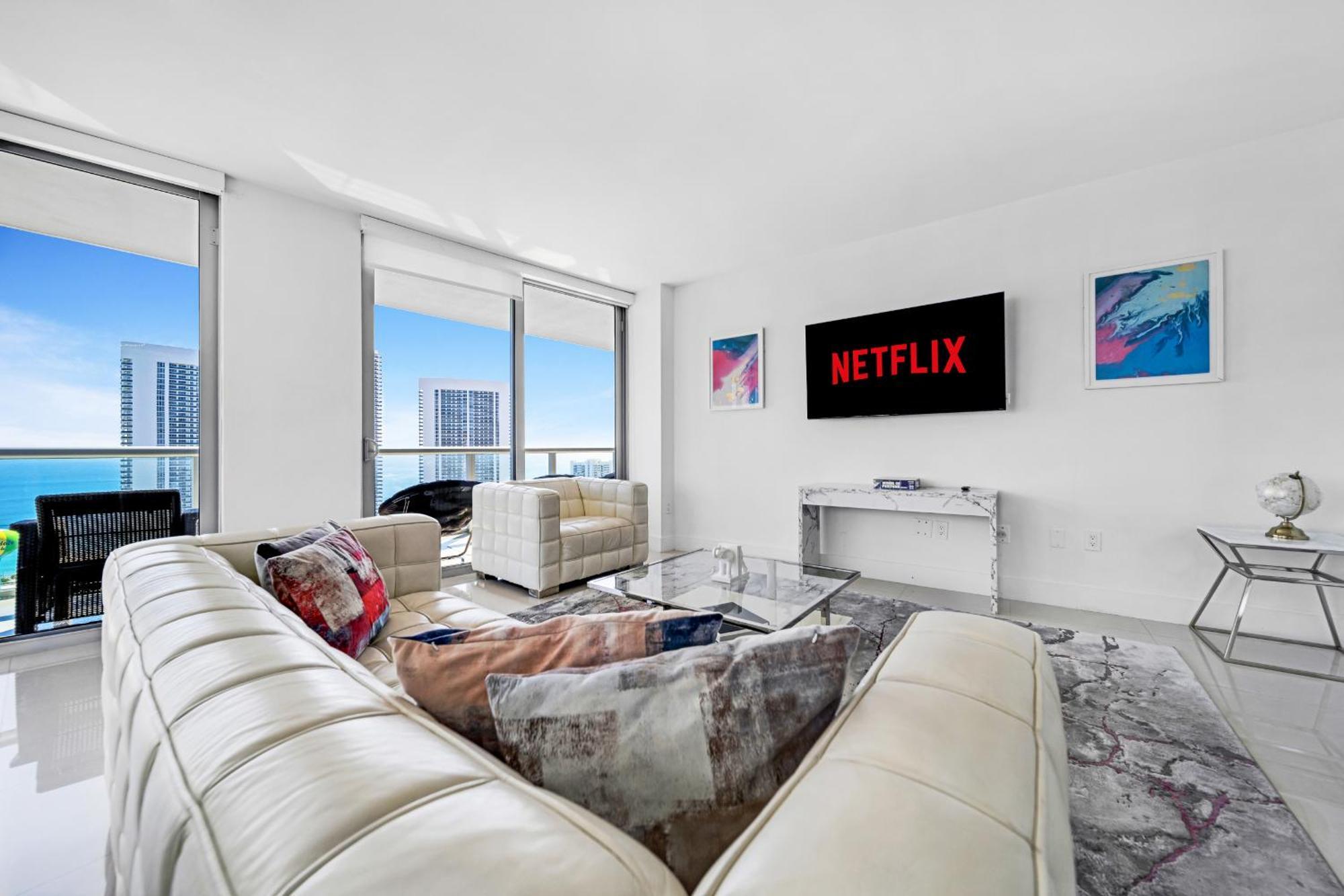 Resort-Style Living With Direct Ocean Views - 3Br Beauty Plaja Hallandale Exterior foto