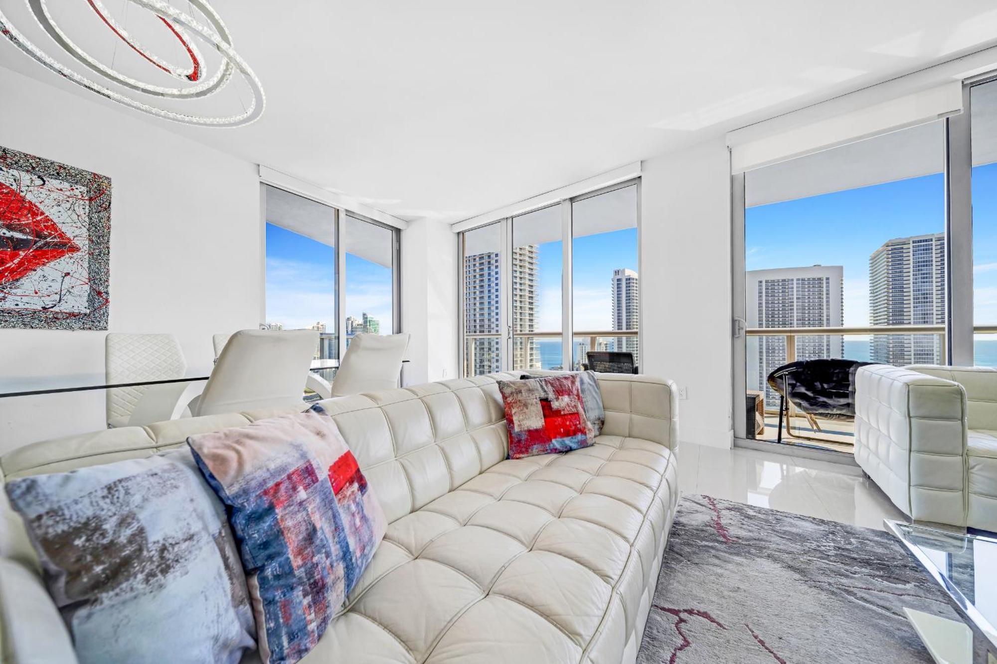 Resort-Style Living With Direct Ocean Views - 3Br Beauty Plaja Hallandale Exterior foto