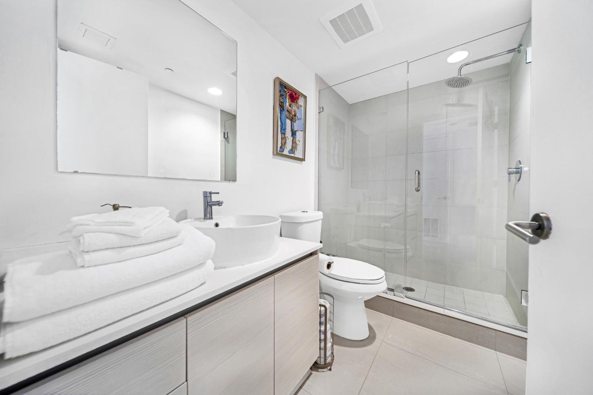 Resort-Style Living With Direct Ocean Views - 3Br Beauty Plaja Hallandale Exterior foto