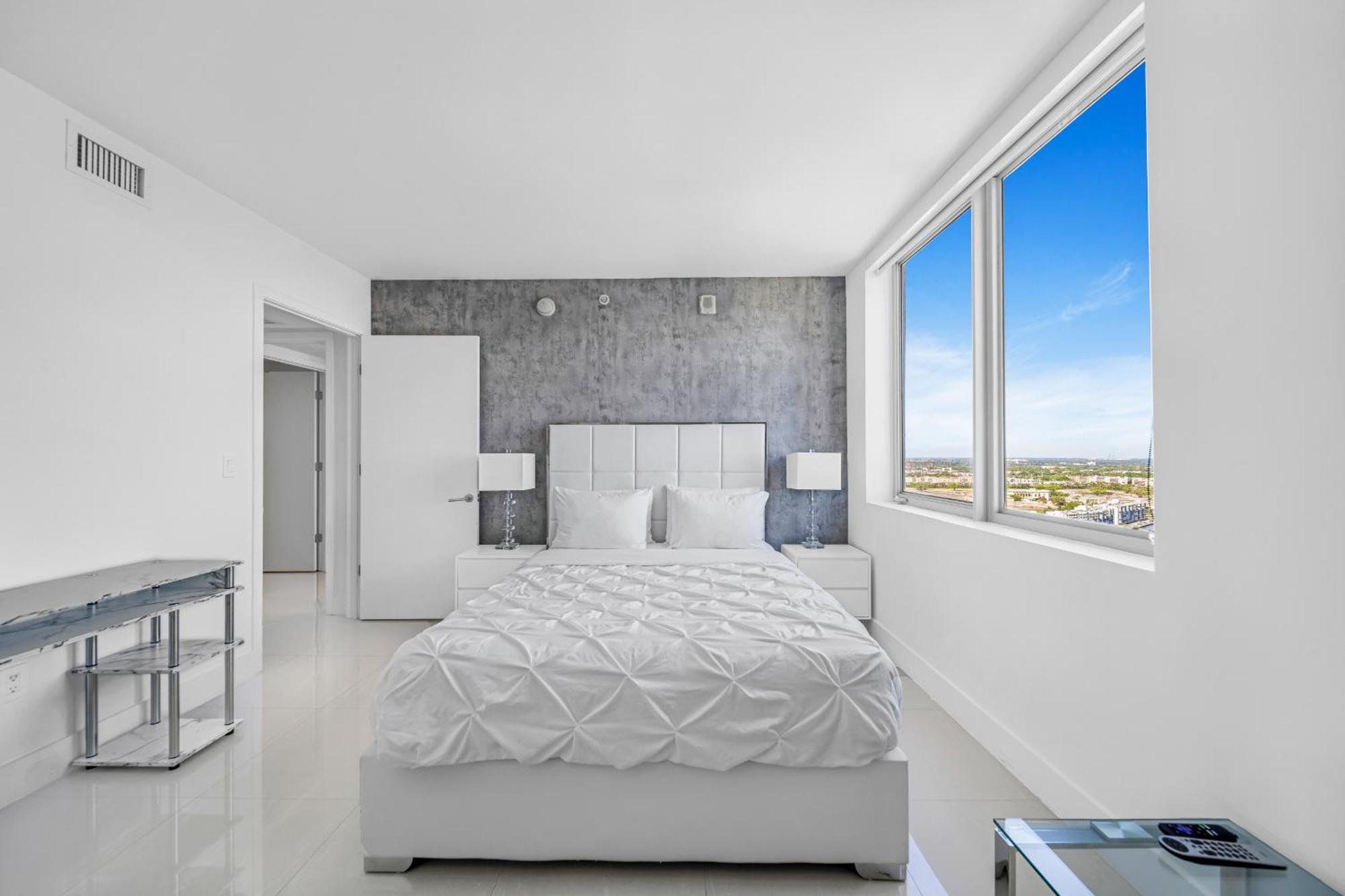 Resort-Style Living With Direct Ocean Views - 3Br Beauty Plaja Hallandale Exterior foto