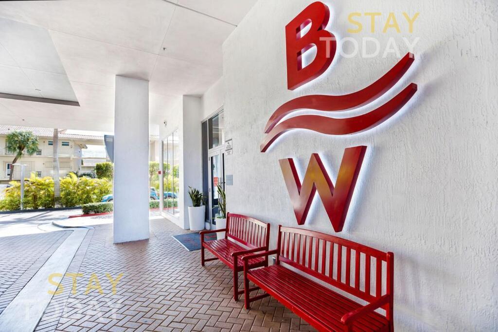 Resort-Style Living With Direct Ocean Views - 3Br Beauty Plaja Hallandale Exterior foto